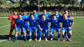 Ovaakçaspor şampiyonluğu göğüsledi