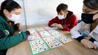 Özel bireylere zeka oyunları eğitimi