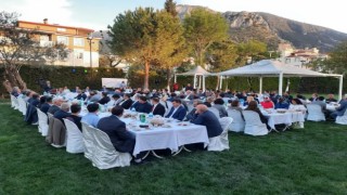 Pamukkalede okul müdürleri iftar sofrasında buluştu