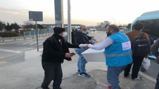 Pendik Belediyesi, iftara yetişemeyenlere iftariyelik dağıtıyor