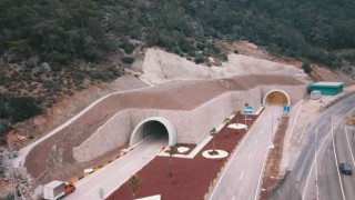 Phaselis Tüneli, Ulaştırma ve Altyapı Bakanı Adil Karaismailoğlunun katılımıyla yarın açılıyor