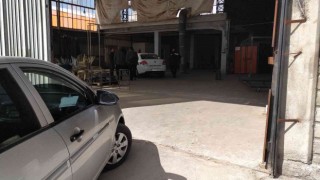 Polisten kaçtığı aracını iş yerine saklarken yakalandı
