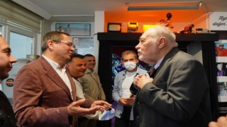 Prof. Dr. İlber Ortaylının “Köy Enstitülerinin Tarihsel Süreci” söyleşisine yoğun ilgi