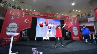 Pursaklarda coşku dolu 23 Nisan kutlamaları