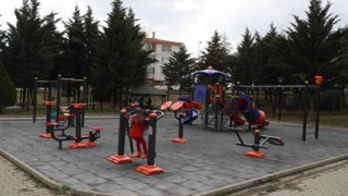 Pursaklarda vatandaşlar açık havada spor yapmanın keyfini çıkarıyor