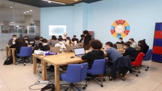 Pursakların atölyelerinde dene yanıl keşfet