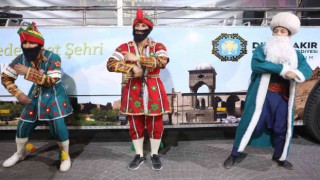 Ramazan coşkusu gezici otobüsle Diyarbakır sokaklarında