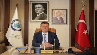 Rektör Şenocakın 23 Nisan Ulusal Egemenlik ve Çocuk Bayramı mesajı