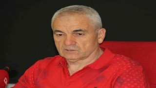 Rıza Çalımbay: Trabzon şampiyonluğu hak etti