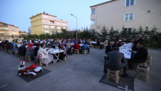 Romanlar Gününde iftarda buluştular