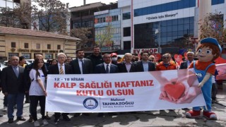 Şahinbey Belediyesi kalp sağlığı için yürüdü