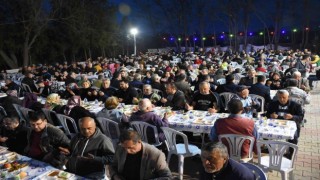 Şahpaz Mahallesi iftar geleneği yaşatıyor