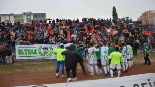Salihli Belediyespor uzatmada BALa tutundu