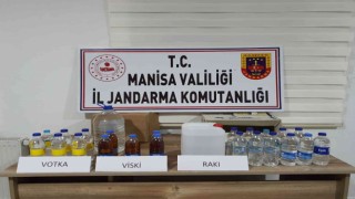 Salihlide kaçak alkol operasyonu