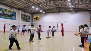 Şanlıurfada Ramazan ayında voleybola yoğun ilgi