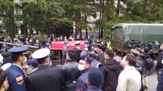Şehit Astsubay Çavuş Burak Şahin son yolculuğuna uğurlandı