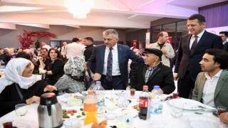 Şehit yakınları ve gaziler iftarda buluştu