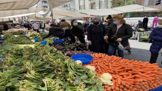 Semt pazarlarında fiyatlar yarı yarıya düştü