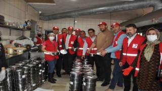 Silifkede 2 bin aileye sıcak yemek