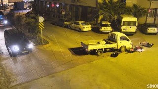 Sinopta kamyonetle motosikletin çarpıştığı kazanın görüntüsü ortaya çıktı