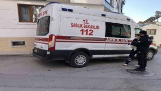 Sinopta motosikletten düşen kurye yaralandı