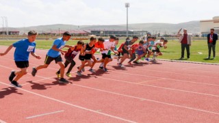 Sivasta atletizm TAF yarışmaları yapıldı