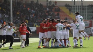 Spor Toto Süper Lig: A. Alanyaspor: 1 - Çaykur Rizespor: 0 (İlk yarı)