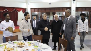 Sudan Büyükelçiliği ataşeleri DPÜnün iftarına katıldı