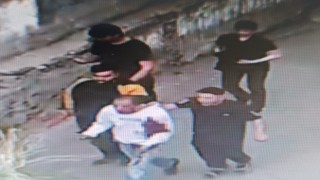 Taciz iddiasıyla darp ettiler, bıçaklanarak öldürüldü
