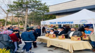 Talasta “Biz Pişirelim Siz Ulaştırın” uygulaması devam ediyor