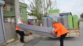 Tarsusta evi yanan 8 aileye eşya desteği