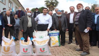 Taşovalı 800 çiftçiye tohum desteği