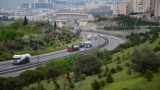 TEM Otoyolu Kocaeli geçişinde yoğunluk beklentinin altında seyrediyor