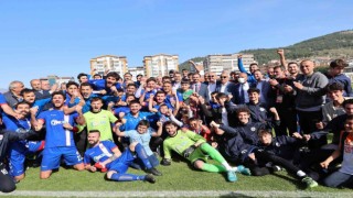 Tokat Belediye Plevne Spor takımı Bal ligine yükseldi