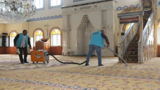 Toroslarda camiler temizleniyor