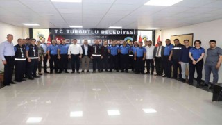 Turgutlu Belediyesinde geleneksel bayramlaşma yapıldı