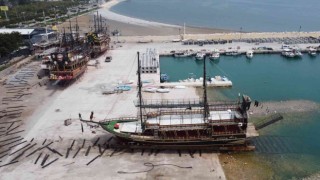 Turizm merkezi Akdenizde tekneler sezona umutla hazırlanıyor