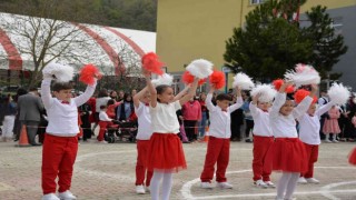 Türkelide 23 Nisan coşkusu