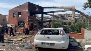 Tuzlada patlama yaşanan fabrikada 3 işçinin hayatını kaybettiği öğrenildi