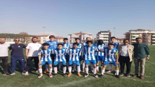 U16 Gençler Futbol Liginin şampiyonu 1299 Bilecik Kulübü