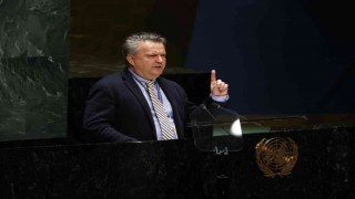 Ukraynanın BM Daimi Temsilcisi Kislitsa: “Bizim dünyamız buzdağları arasında tehlikeli şekilde ilerliyor ve dünyamızı bir Titanic sayabiliriz”
