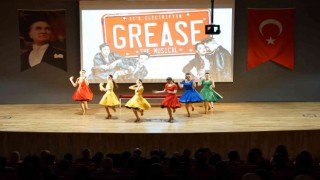 Uluslararası Dünya Dans Günü öğrencilerle birlikte kutlandı