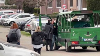 Ünlü sanatçı Koray Candemirin annesi 9. kattan düşerek hayatını kaybetti