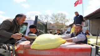 Üreticilere gübre desteği yüzleri güldürdü