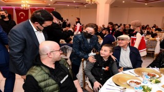 Uşak protokolü şehit aileleri ve gazilerle iftarda bir araya geldi