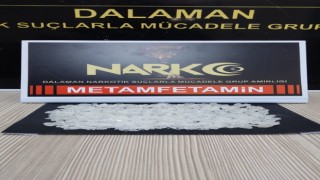 Uyuşturucuyu küllerin içine saklamış
