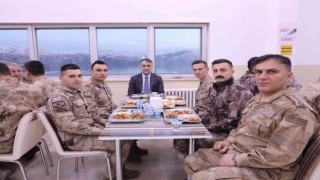Vali Çağatay, JÖH ile iftar yaptı