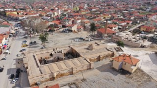 Vali Çiçek, Sultandağı Kent Meydanı Projesinin bitiş tarihini açıkladı