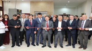 Vali Çiçek: “Turistlere kimsenin haksızlık yapmasına, dolandırmasına izin vermeyeceğiz”