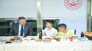 Vali Elban çocuklarla iftarda buluştu